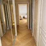 Luxurious 2-bedroom - Center Apartmán Cannes