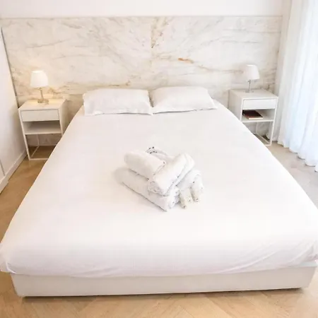 Διαμέρισμα Luxurious 2-bedroom - Center Κάννες