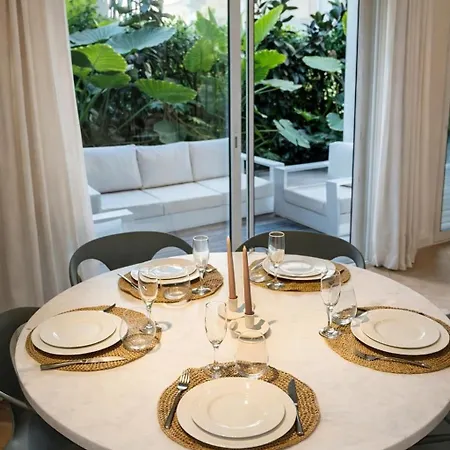 Luxurious 2-bedroom - Center Διαμέρισμα